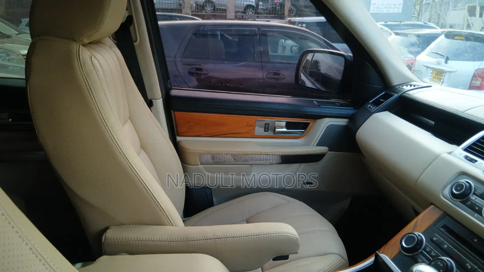 Land Rover Range Rover 2012 Black