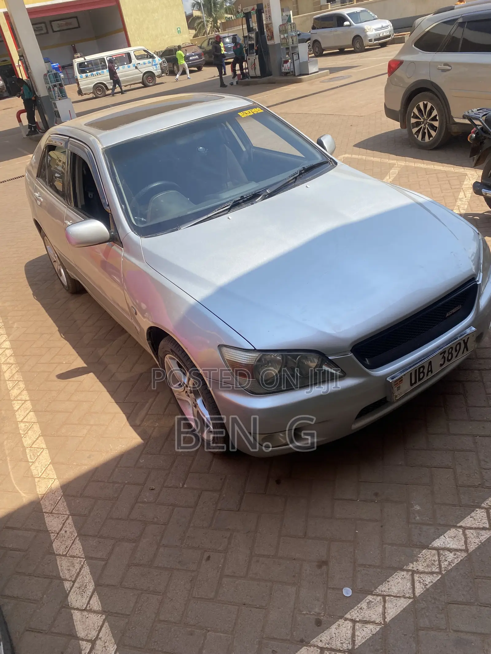 Toyota Altezza 2000 Silver