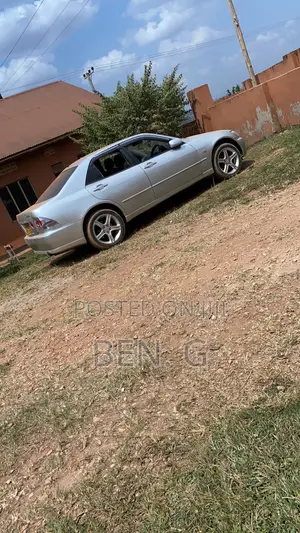 Toyota Altezza 2000 Silver