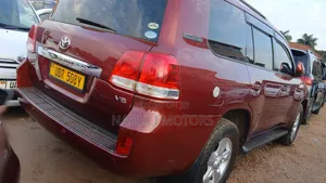 Toyota Land Cruiser Prado 2006 Red
