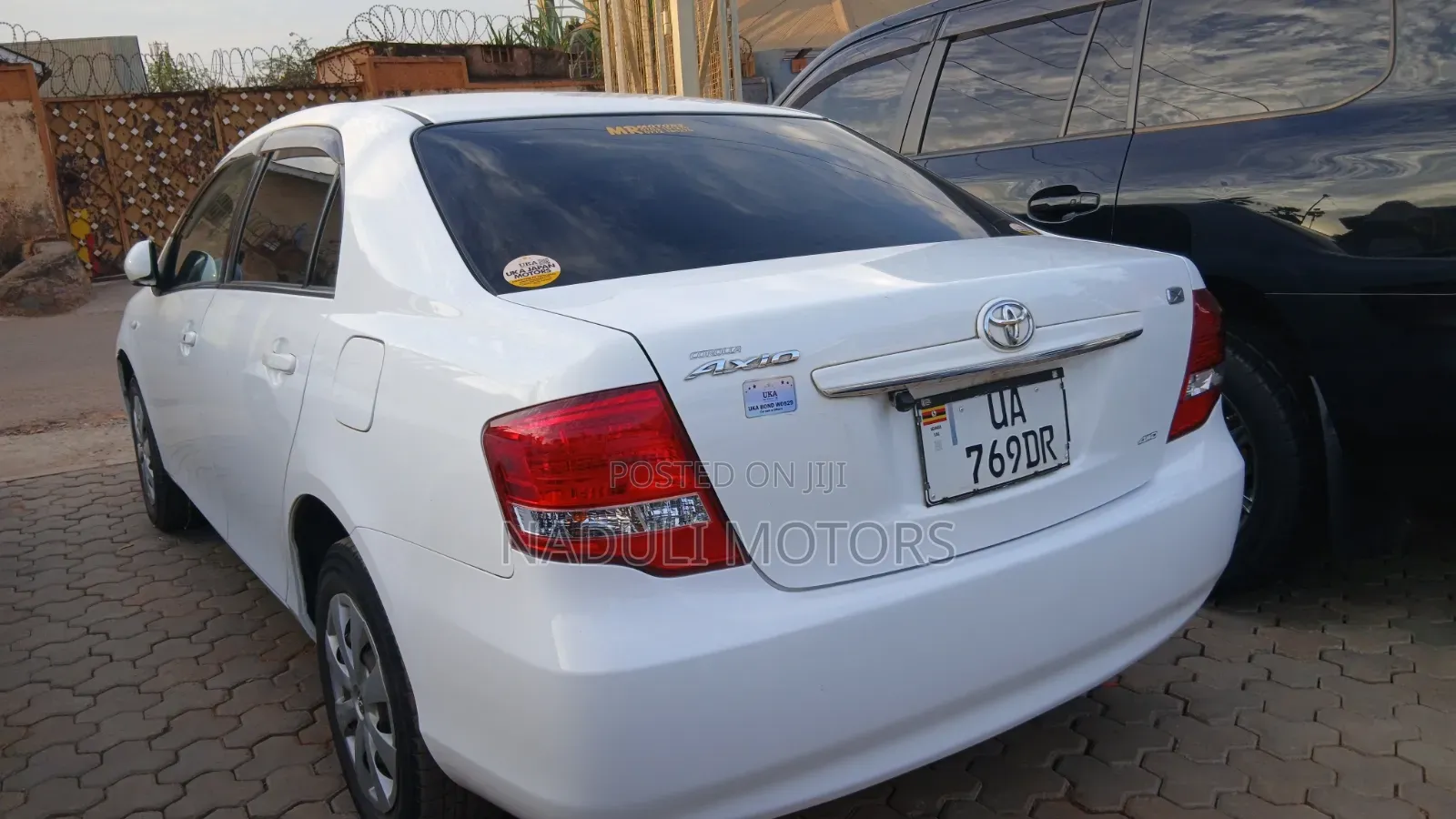 Toyota Axio 2010 White