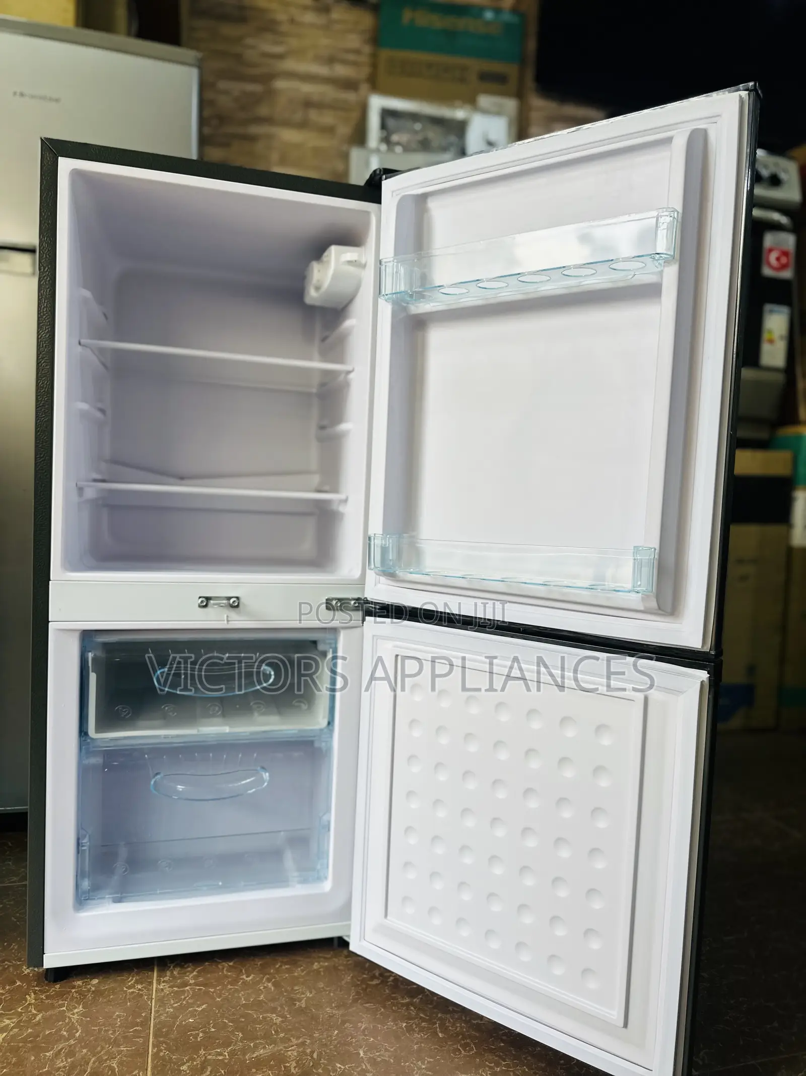 Roch Bottom Loader Refrigerator 145l