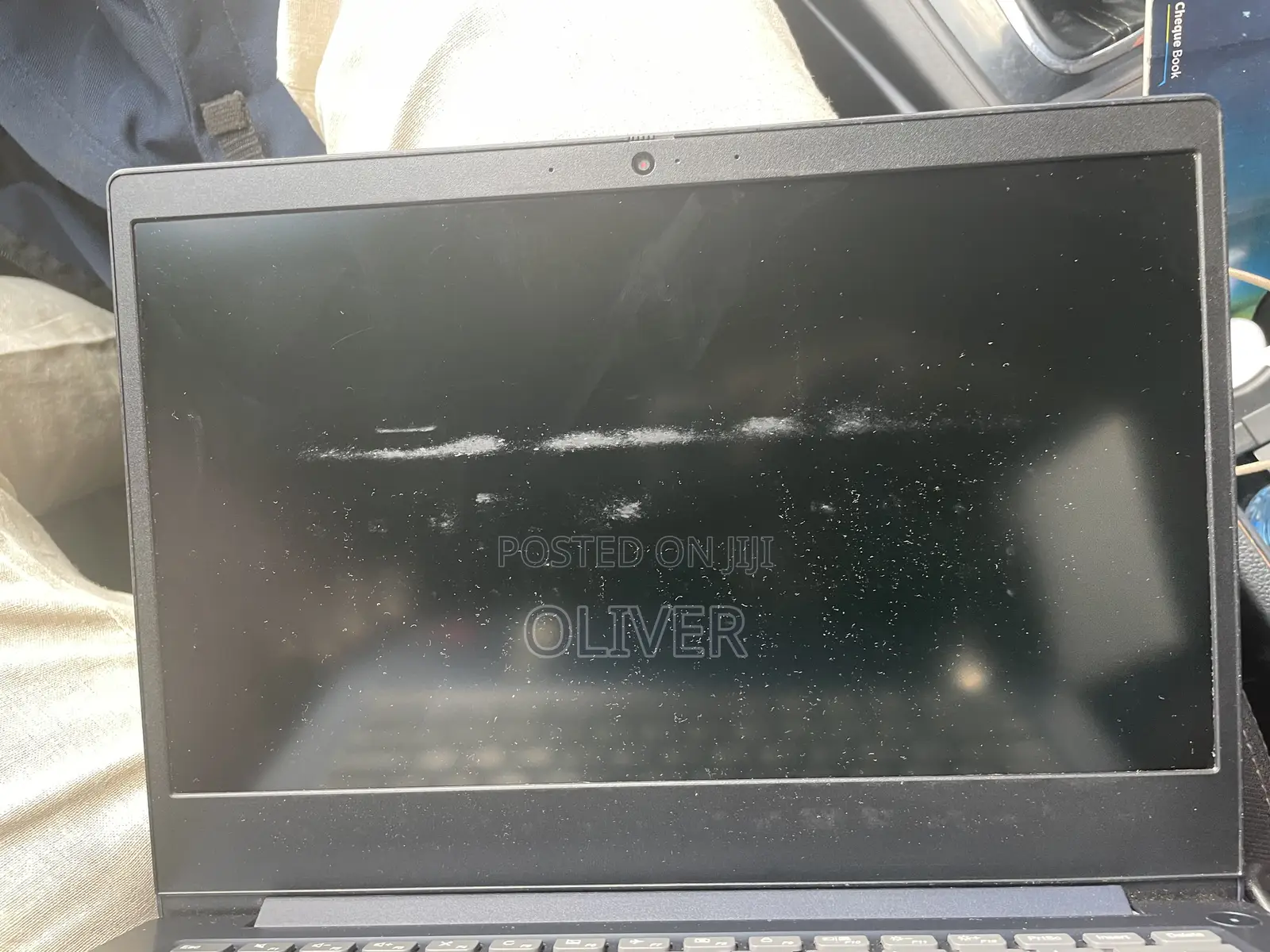 Laptop Lenovo Ideapad 3 4GB AMD Ryzen 3 HDD+SSD 256GB