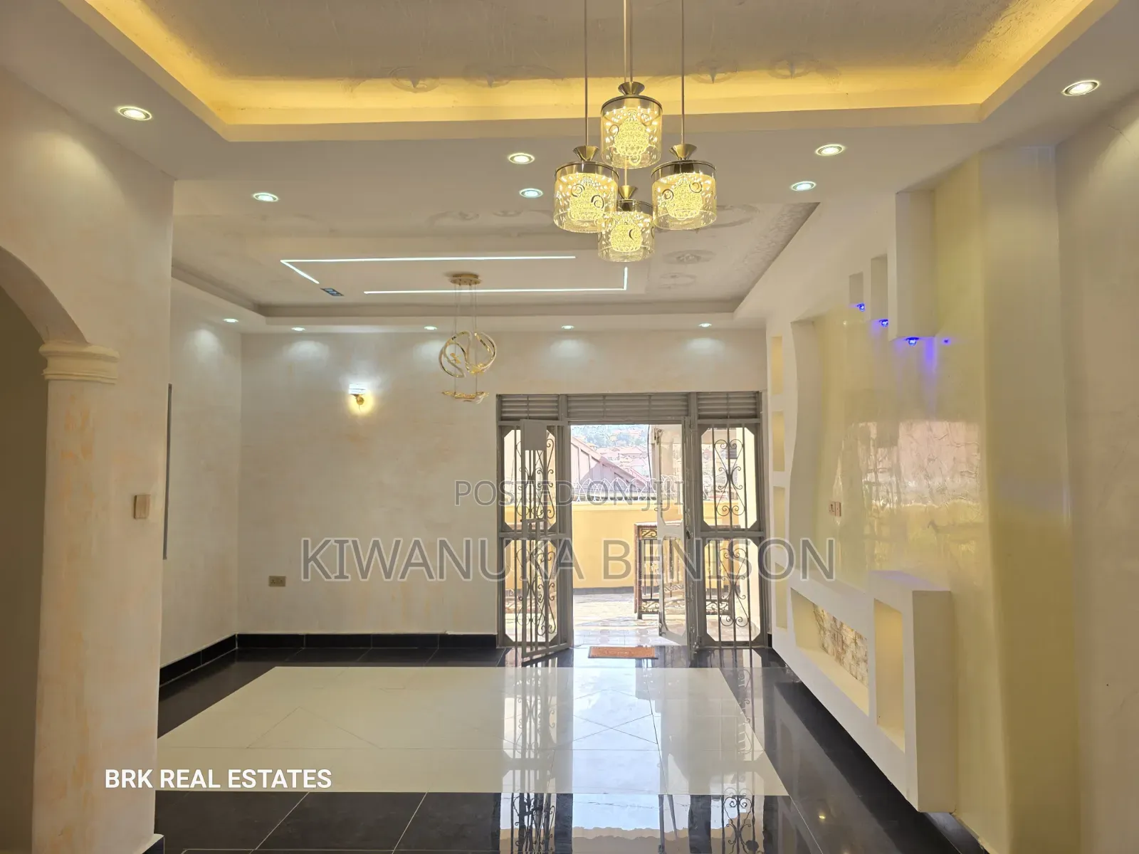 4bdrm House in Nansana, Central Division for sale