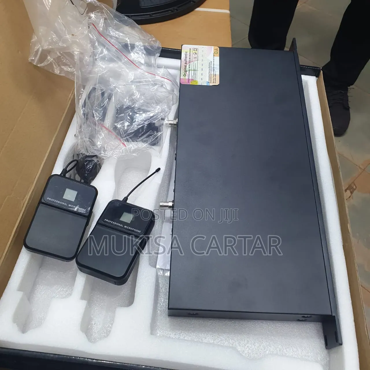 The Voice Wireless Microphone