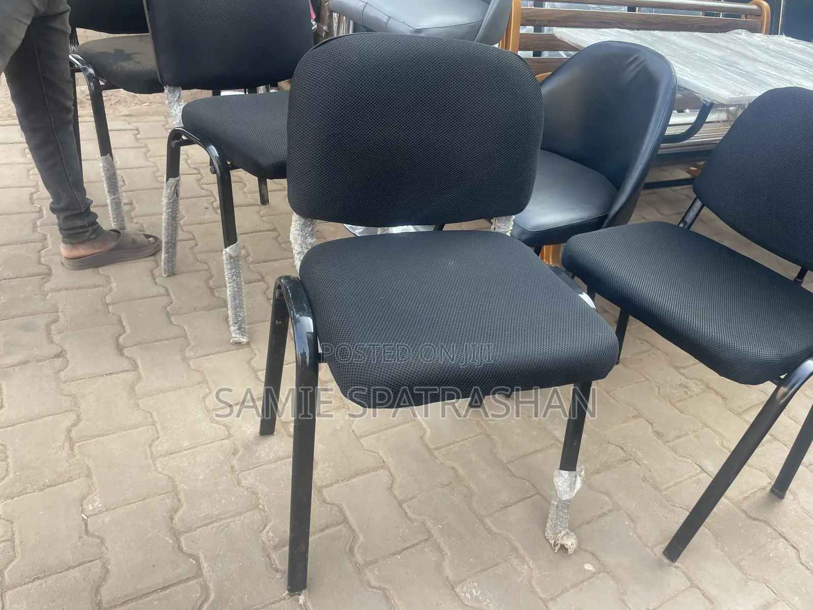 Brand New Office Single Sit