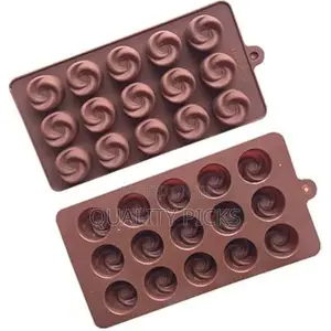 15 Cavity Non-Stick Silicone Chocolate Mould (11x21cm)