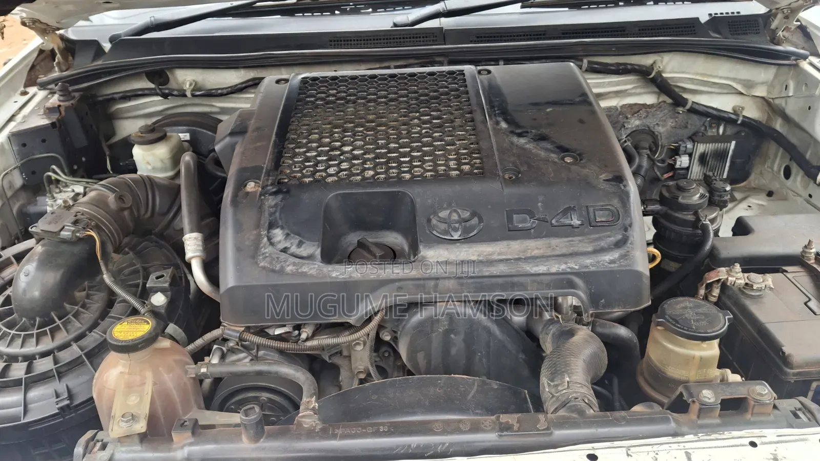 Toyota Hilux 2012 White