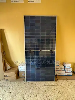 Powerful 600W Monocrystalline Solar Panel 48 Volt High Efficiency