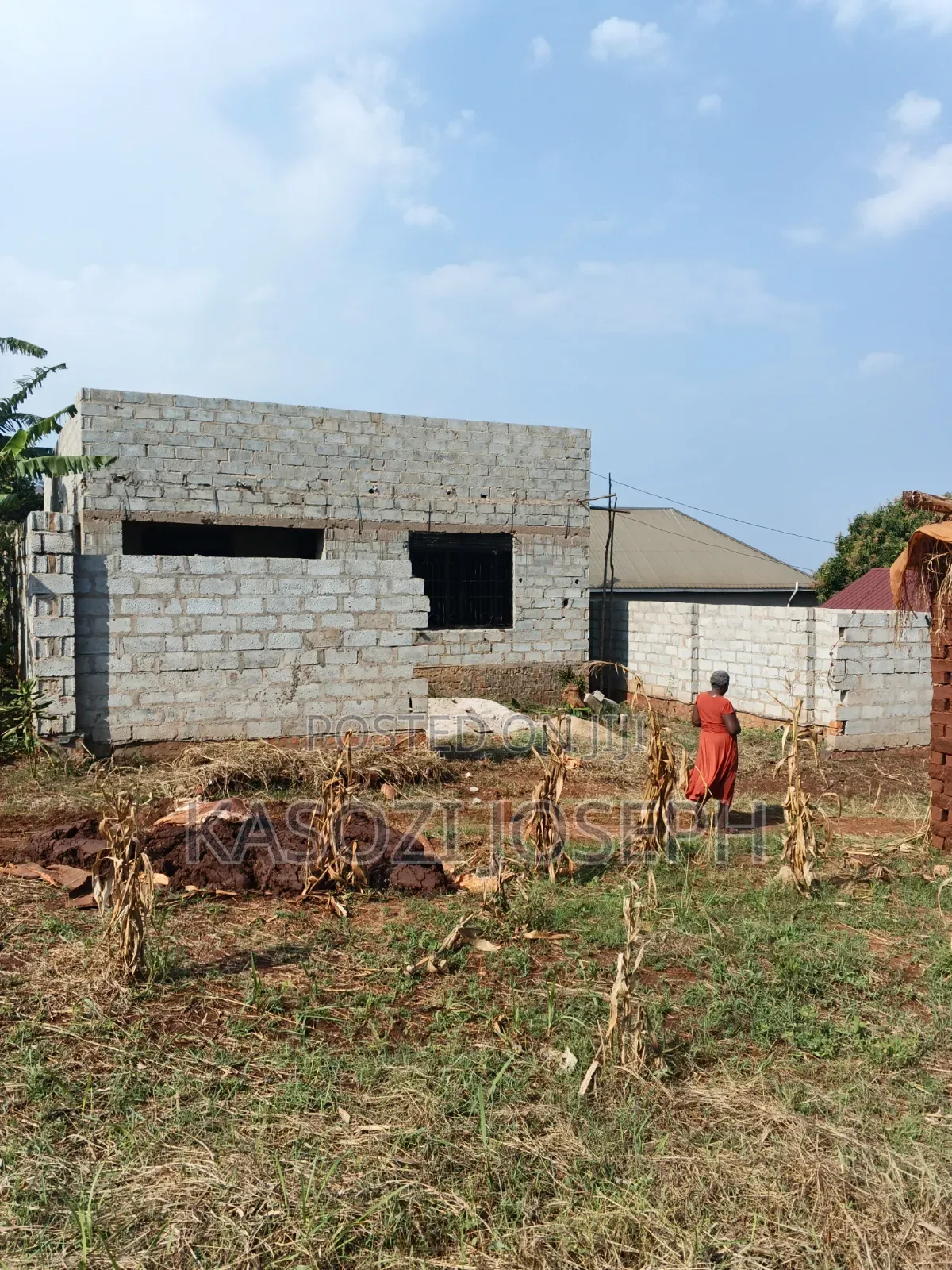 4bdrm House in Ssisa for sale