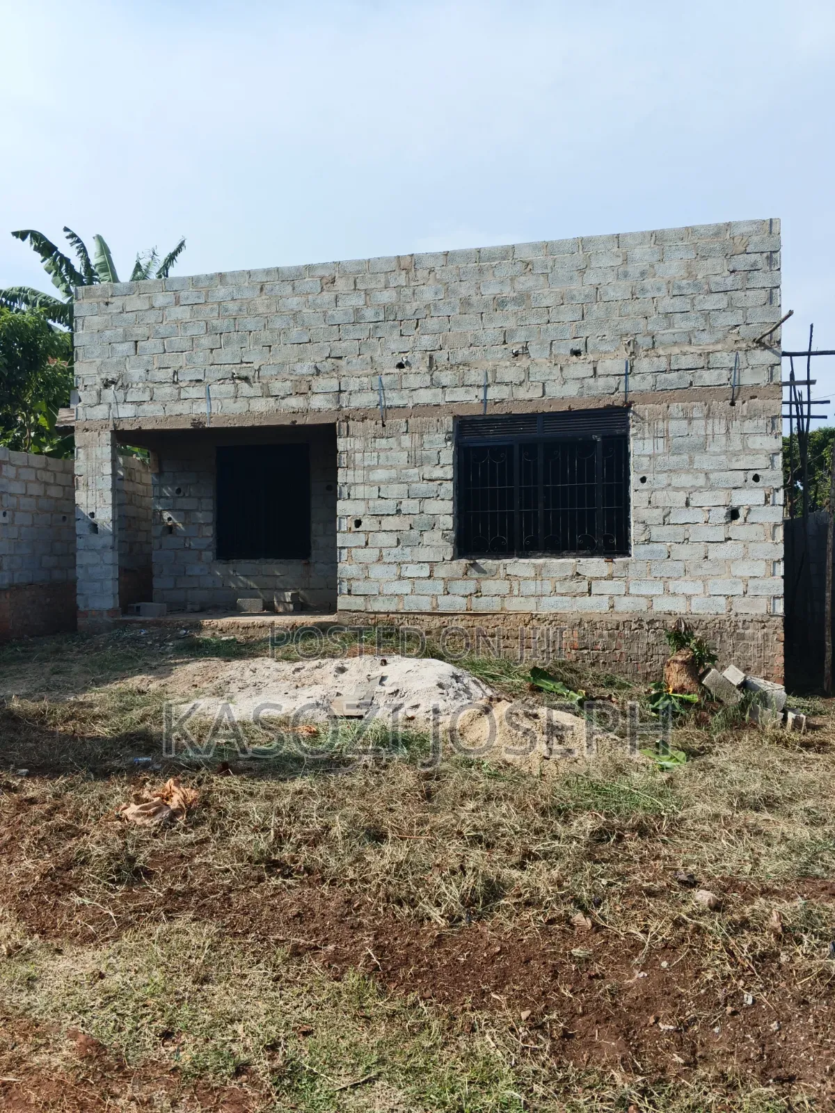 4bdrm House in Ssisa for sale