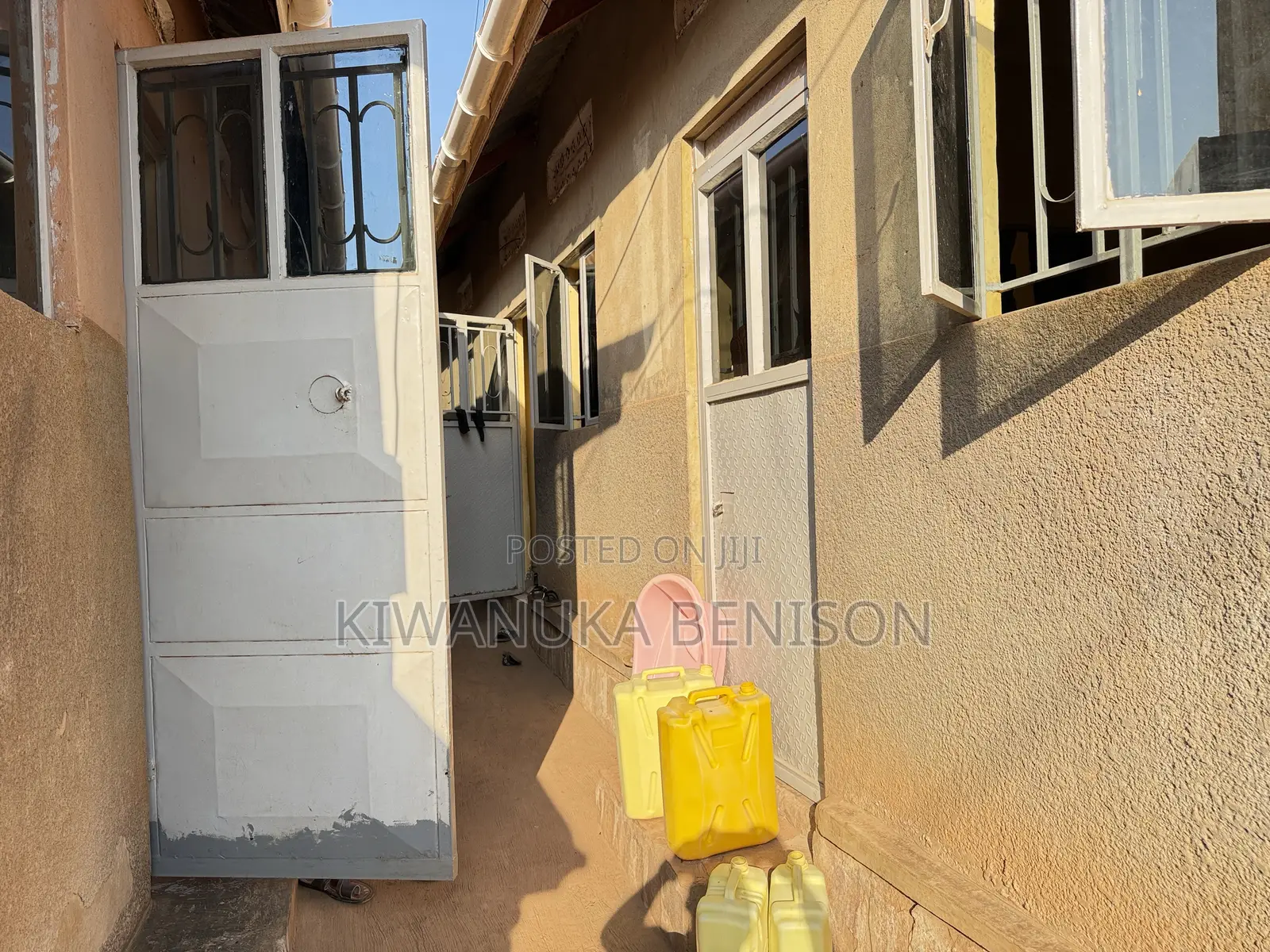 Furnished 1bdrm Apartment in Kawanda, Wakiso / Wakiso for sale