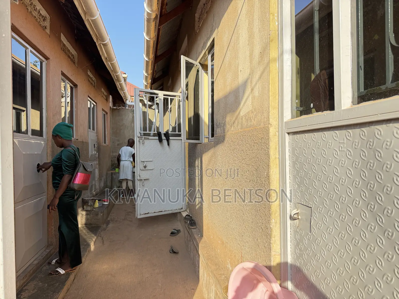 Furnished 1bdrm Apartment in Kawanda, Wakiso / Wakiso for sale