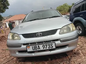 Toyota Corolla Spacio 2002 Silver