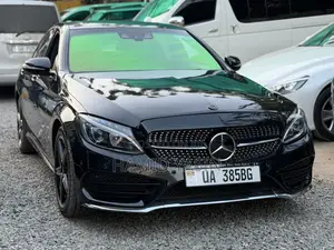 Mercedes-Benz C200 2015 Black