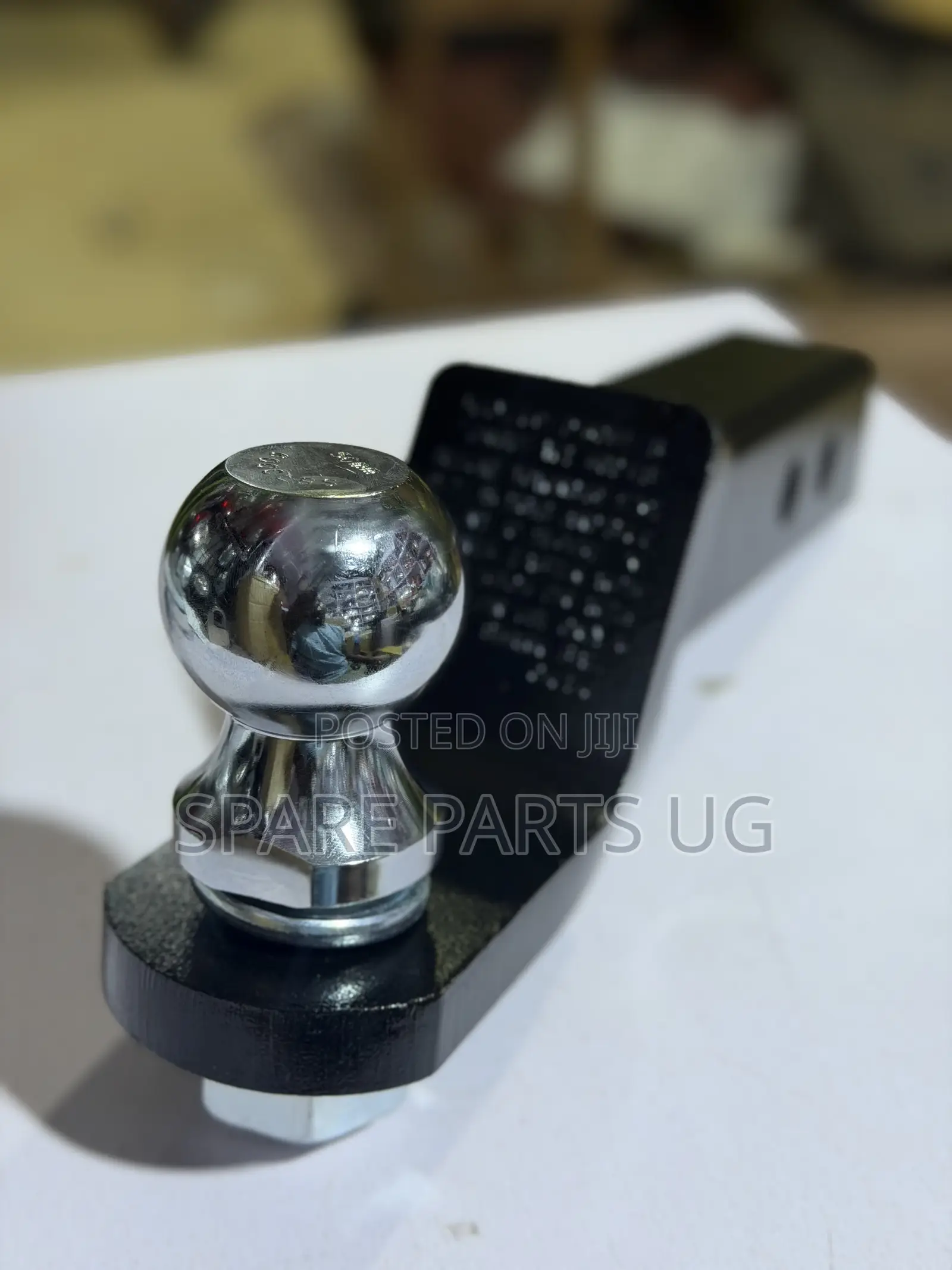 Heavy-Duty Steel Tow Hitch Ball Mount for Pickups and Landcruisers