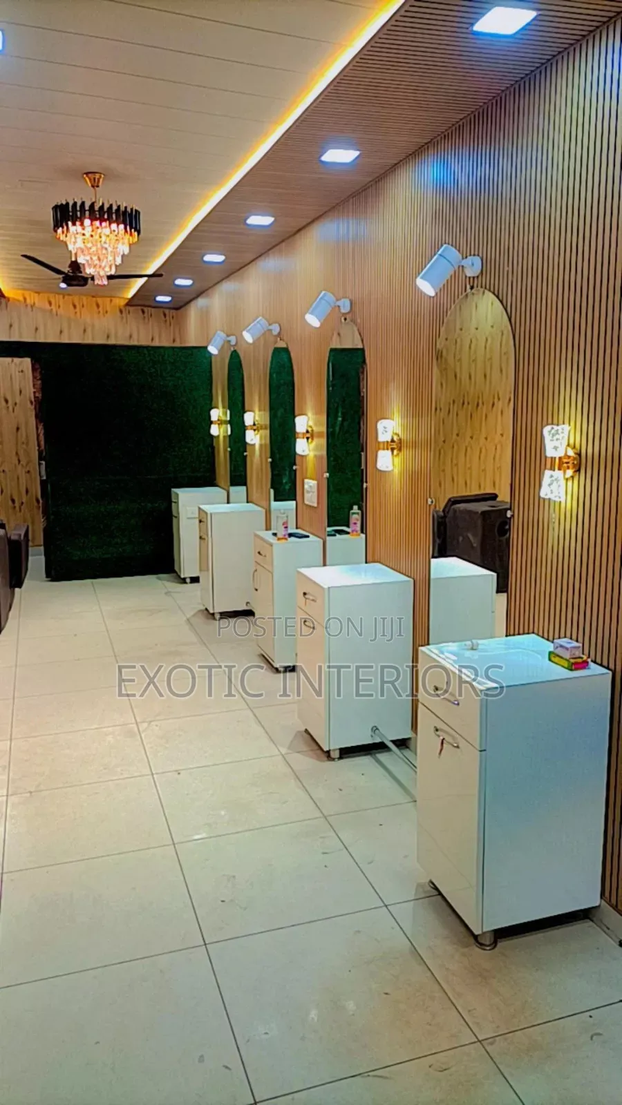 Modern Saloon on Order Call