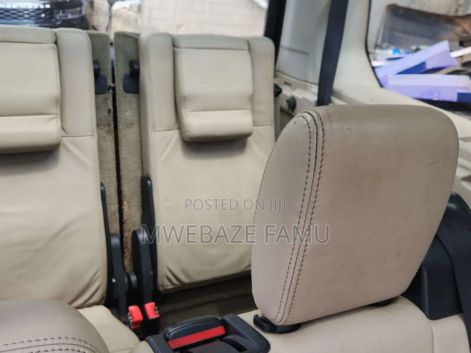 Land Rover Discovery Sport 2015 Gold
