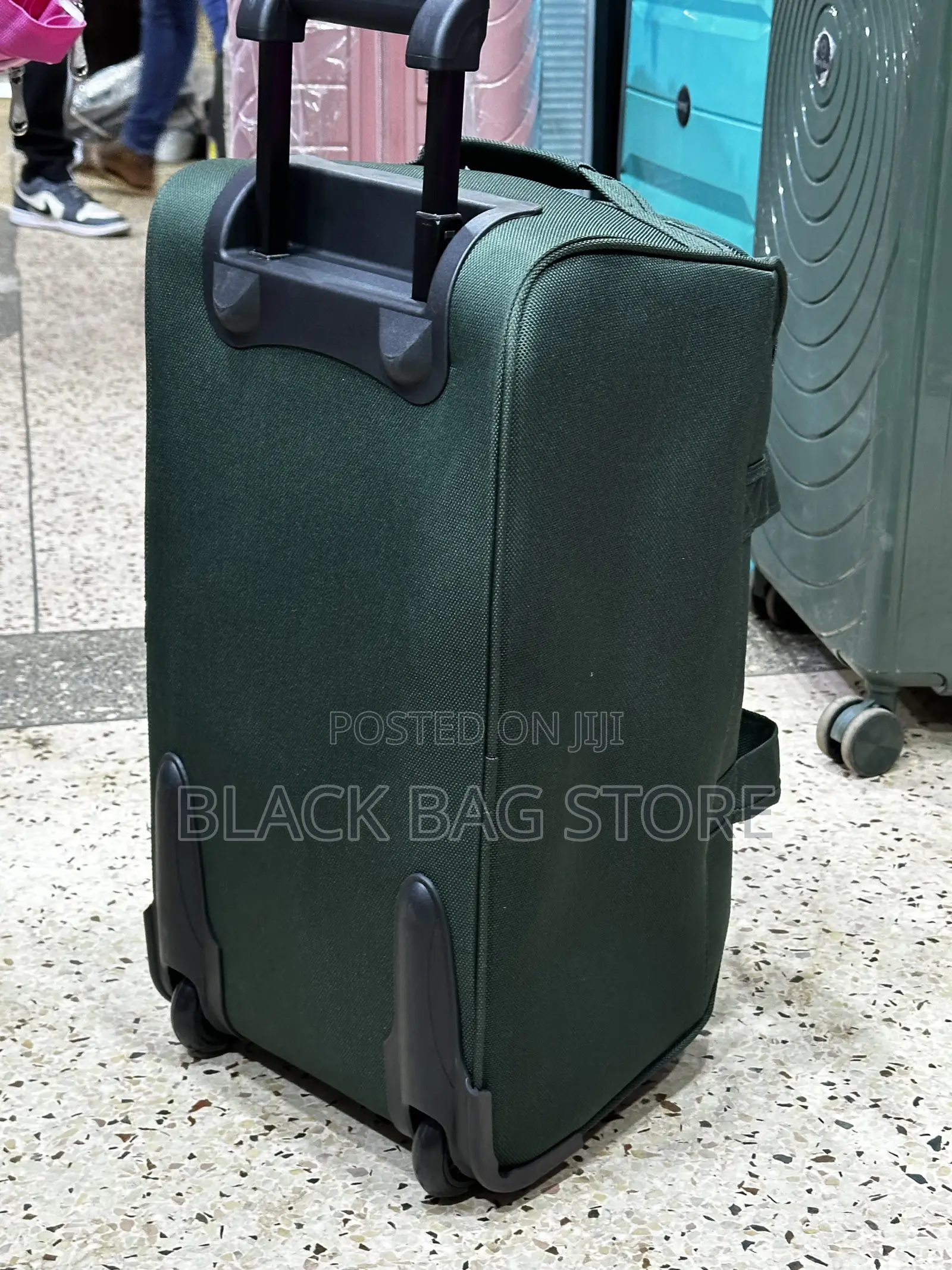 Travel Bag Ricardo - Small
