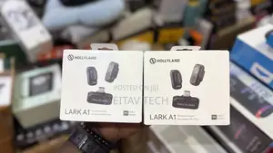 Hollyland LARK A1 Wireless Lavalier Mic Duo
