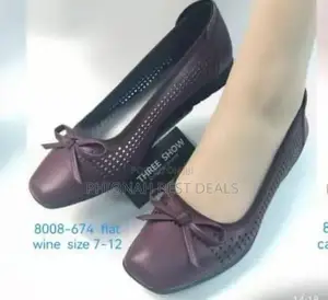 Three Show With Dots Wadge