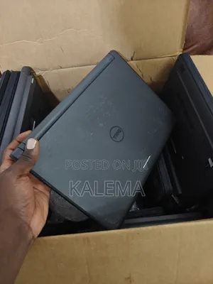 Laptop Dell Latitude 3340 4GB Intel Core i5 HDD 500GB