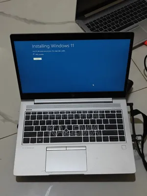 New Laptop HP MT44 8GB AMD Ryzen 3 SSD 128GB