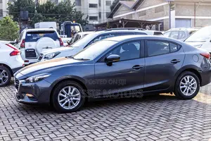 Mazda 3 2017 Gray