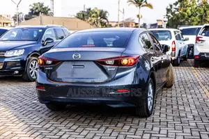Mazda 3 2017 Gray