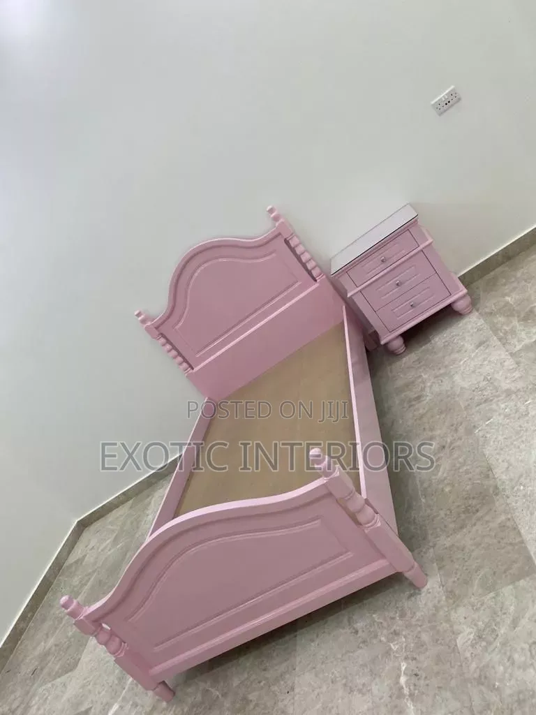 Kids Bed of 3x6feet Call