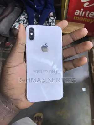 Apple iPhone X 64 GB White