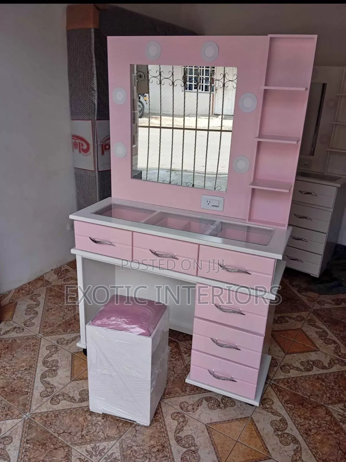 Makeup Table Mirror Call