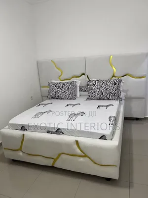 Bed of 5x6feet With Side Drawers Call
