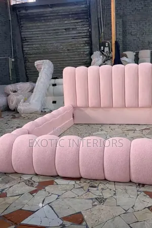Bed of 5x6feet With Side Drawers Call