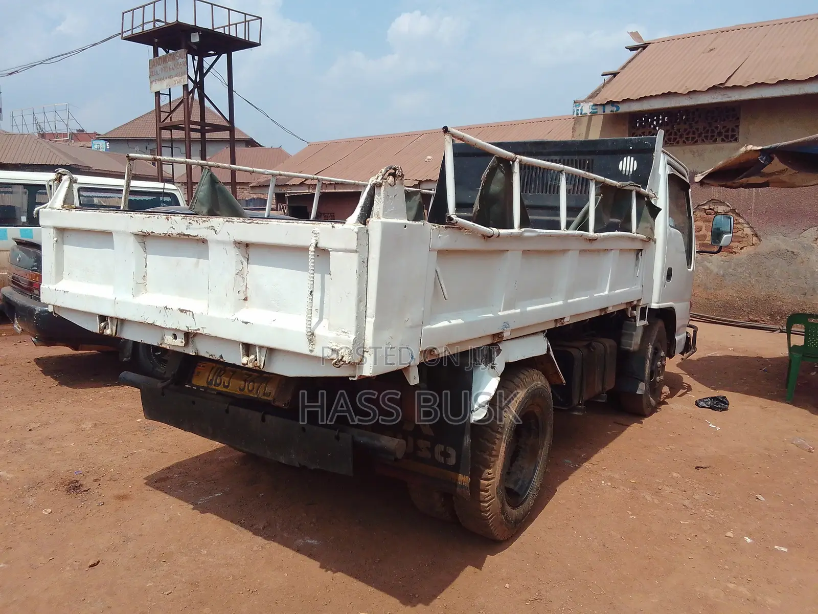 Isuzu Elf Truck