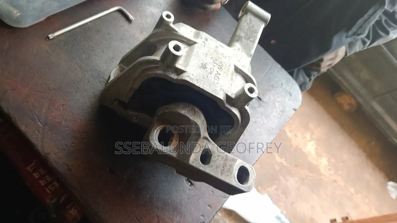 Volkswagen Golf Seven Gear Box Mounting