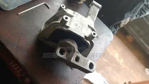 Volkswagen Golf Seven Gear Box Mounting