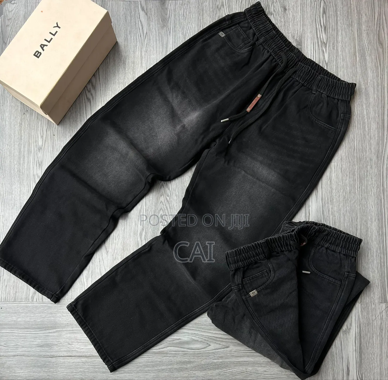 Baggy Styled Denim Jeans