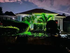 3bdrm Bungalow in Kira-Nsasa for sale