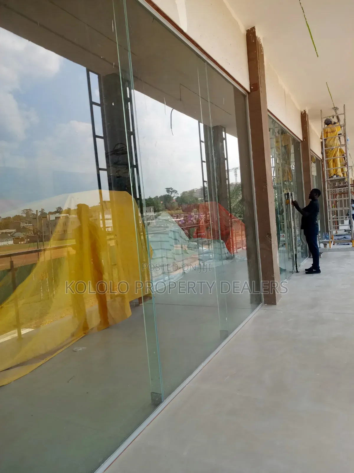 Showroom for Rent on Lugogo Bypass