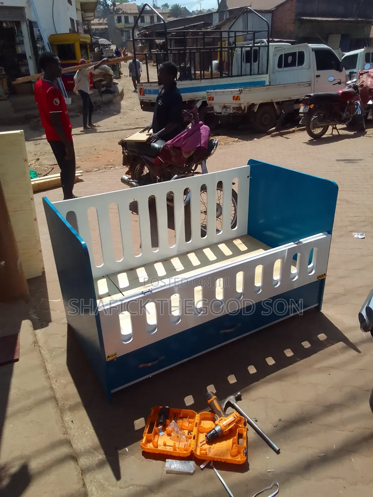 Baby Cribs Cotts