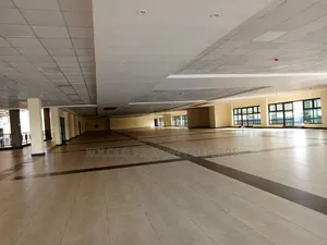 Warehouse for Rent in Industry Area