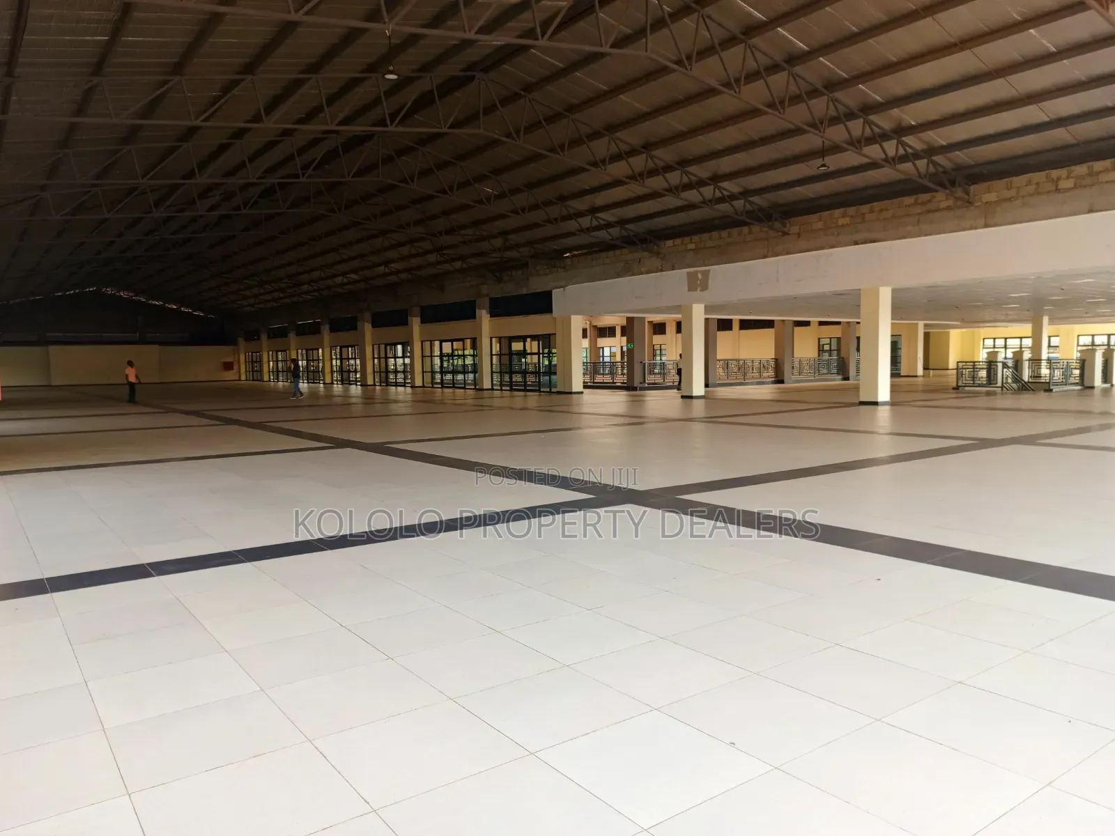 Warehouse for Rent in Industry Area