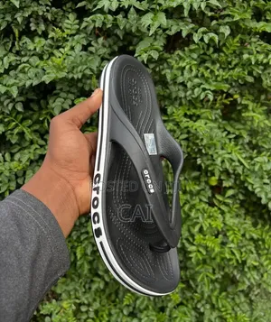 Crocs Bayaband Flip Flops. Crocs Slippers/Sandals