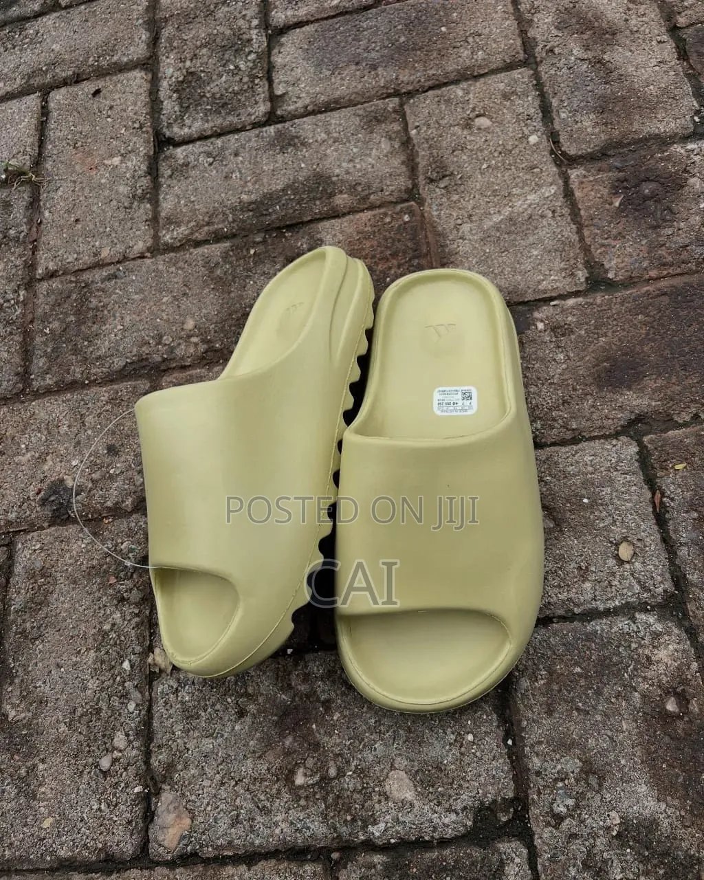Adidas Yeezy Slides
