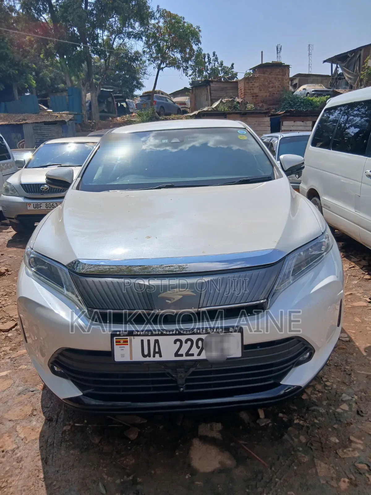 Toyota Harrier 2018 White