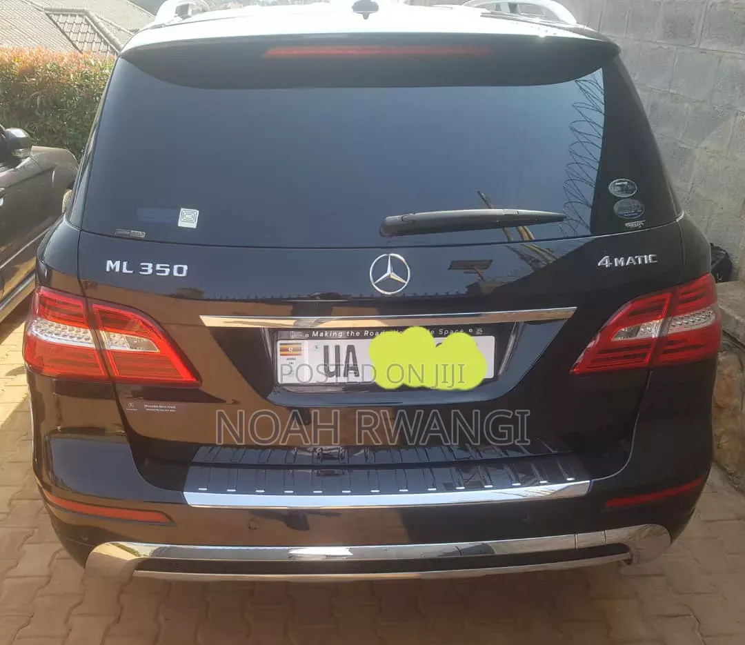 Mercedes-Benz M Class ML350 4dr SUV (3.5L 6cyl 7A) 2014 Black