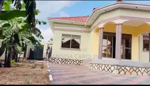 4bdrm Bungalow in Nakabugo, Wakiso / Wakiso for sale