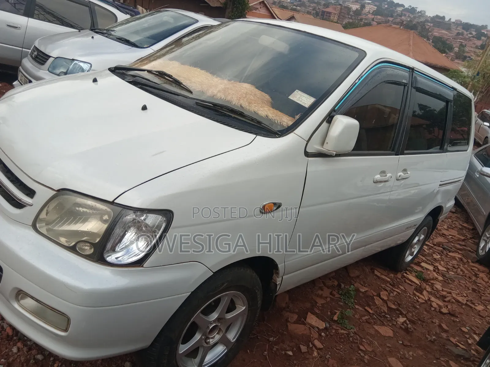 Toyota Noah 2002 Silver