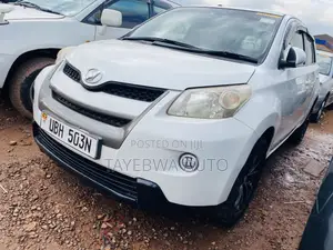 Toyota IST 2008 White